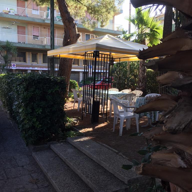 Hotel Marligure Bordighera Exterior foto