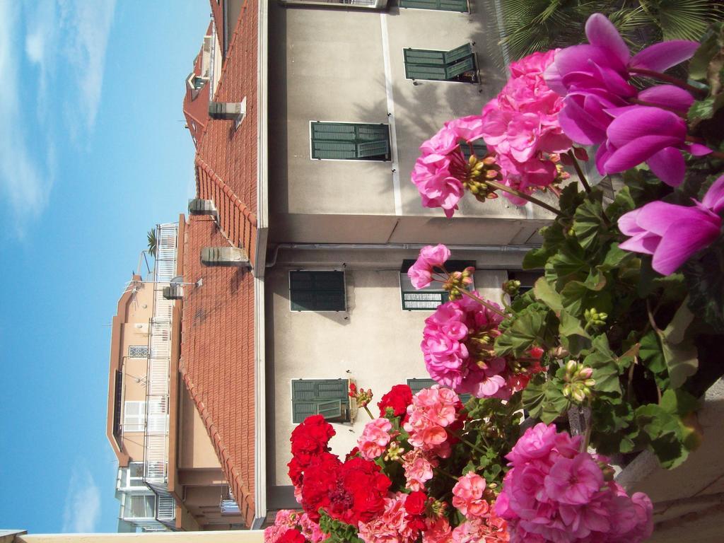 Hotel Marligure Bordighera Exterior foto